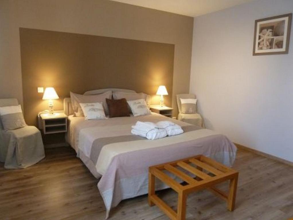 Chambres D'Hotes De La Junchere Saint-Hilaire-de-Court Szoba fotó